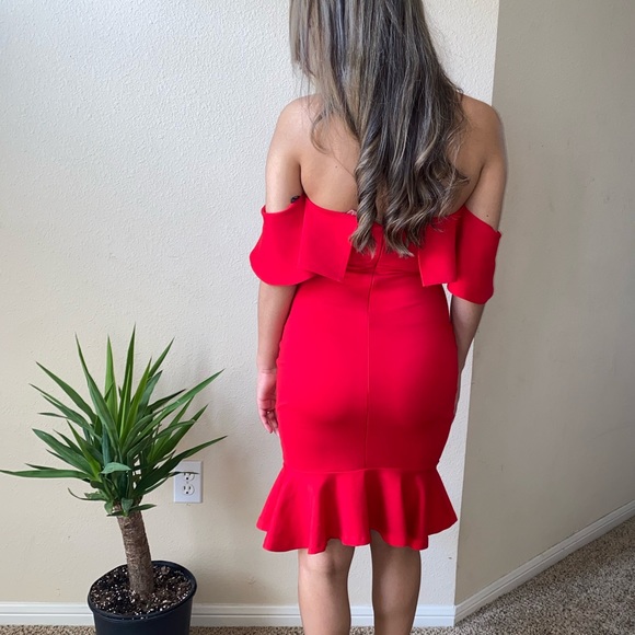 Spicy red dress 💃🏽 - Picture 2 of 3